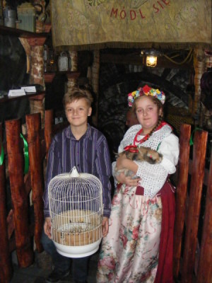 W wejściu do szkolnej sztolni ....
