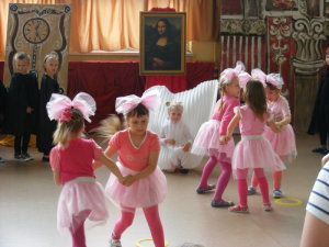 Taniec grupy przedszkolnej