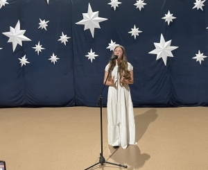 Anna Lizak zauroczyła pięknym solowym wykonaniem kolędy "Gdy się Chrystus rodzi"